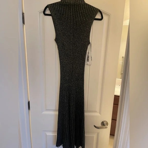 DKNY Elegant Black and Gold Maxi Dress